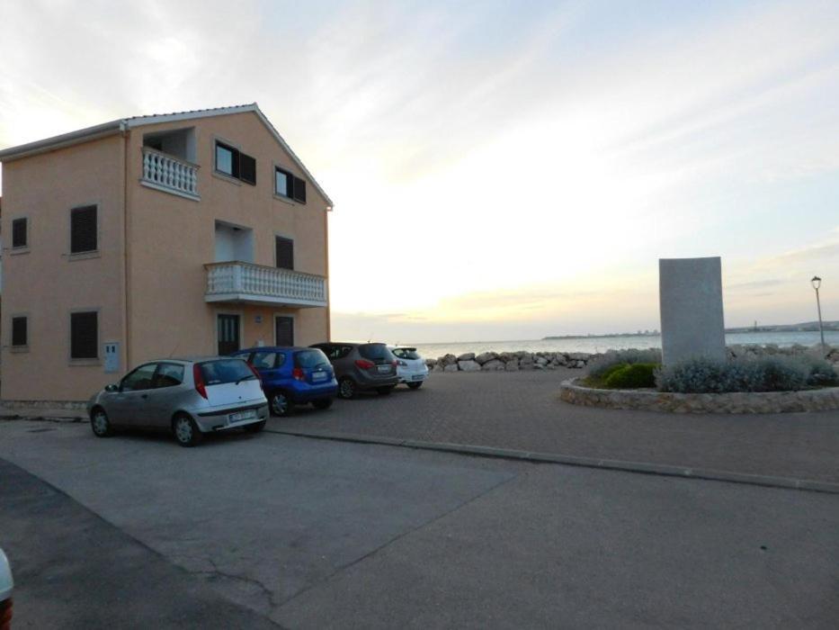 Apartament Ela