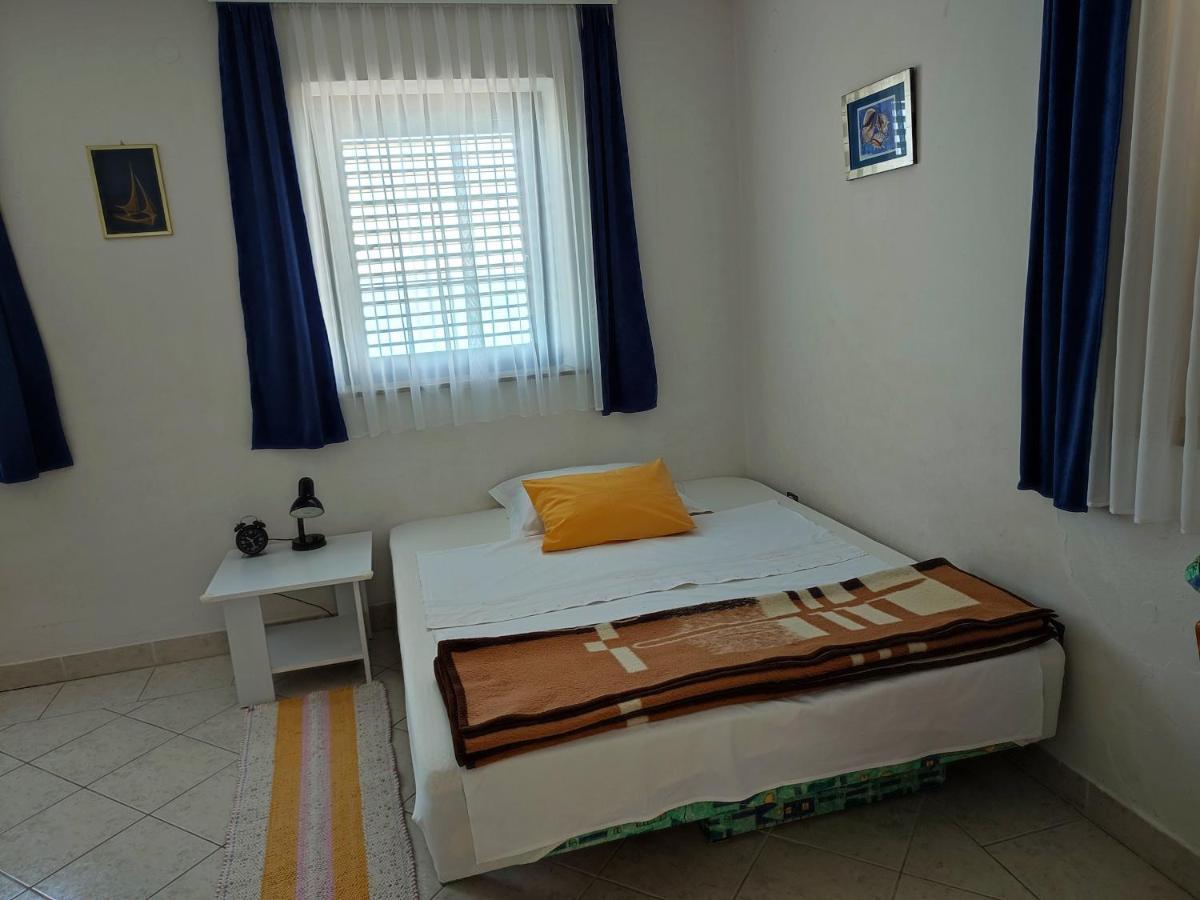 Ela Apartment Bibinje